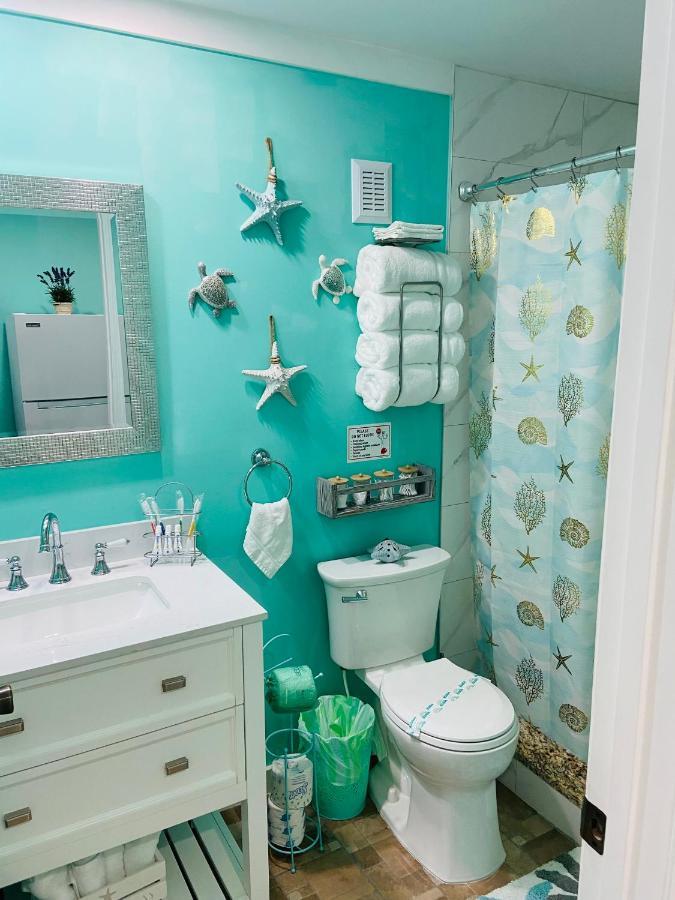 Beautiful And Comfortable Rom Apt # 2 Tampa Bagian luar foto